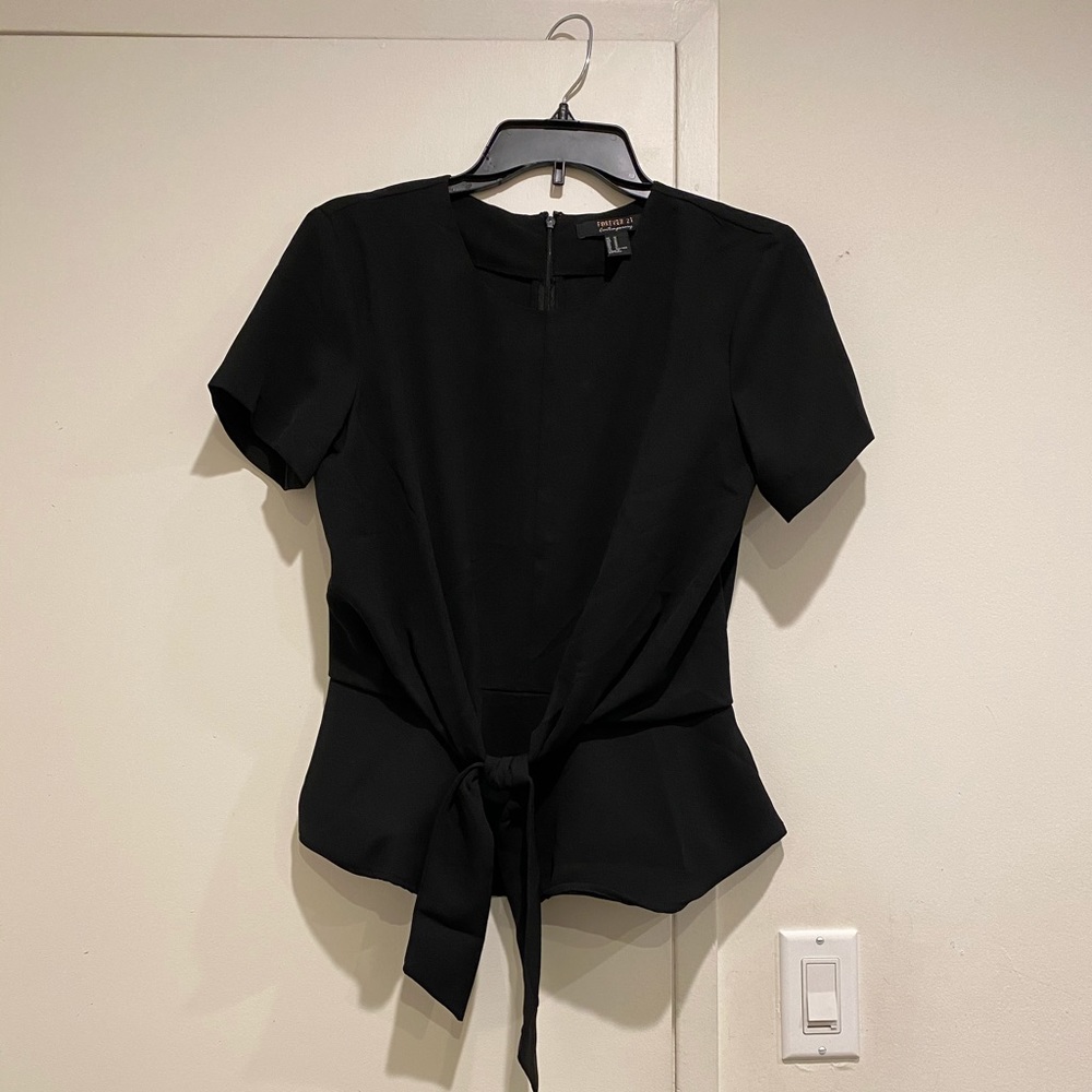 Tie-front shirred hem top